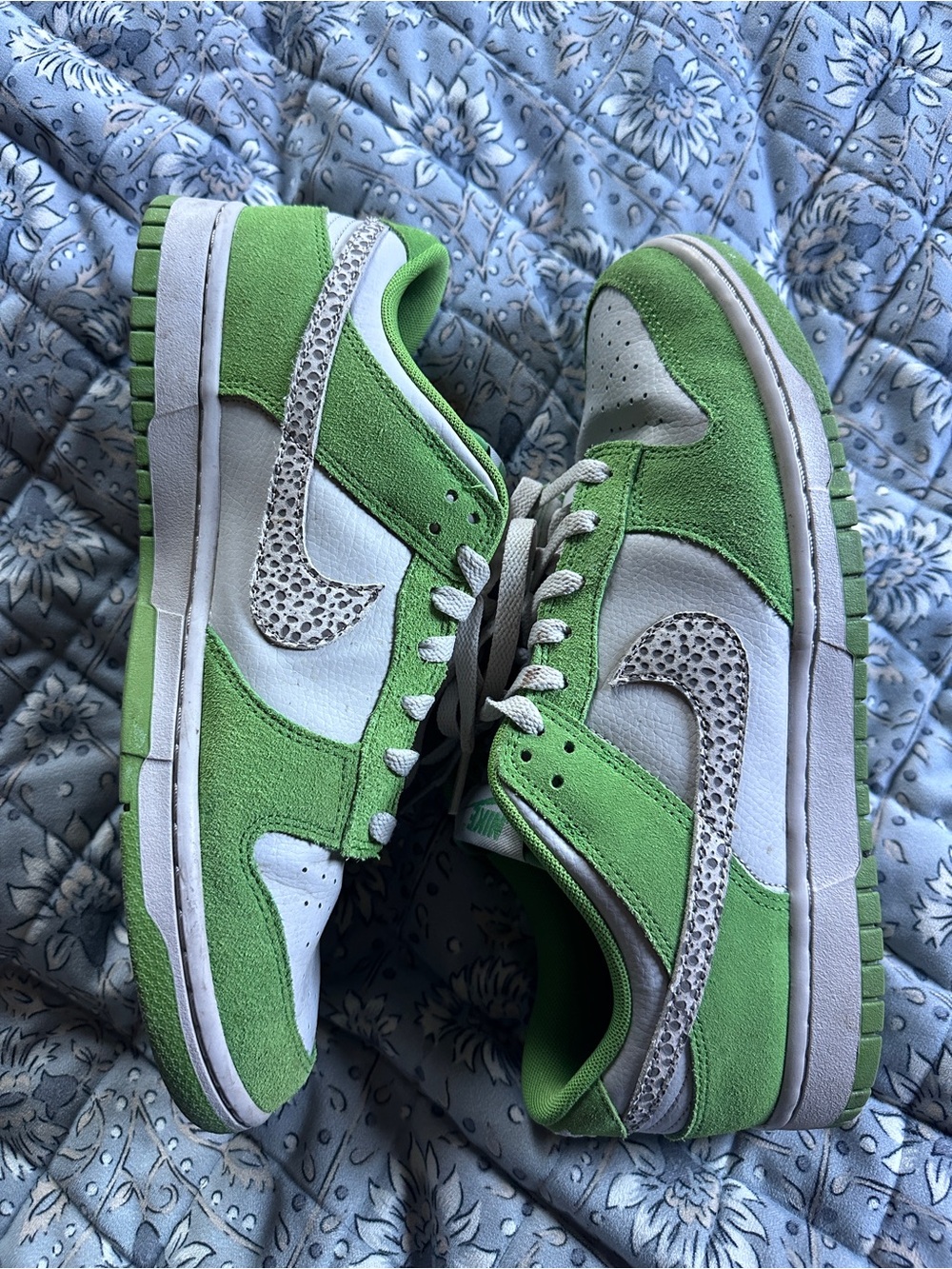 Nike Dunk Low Safari Swoosh Chlorophyll DR0156-300